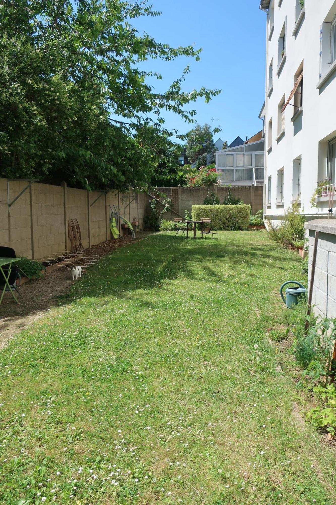 Appartement Avec Jardin Au Coeur De Rennes Buitenkant foto